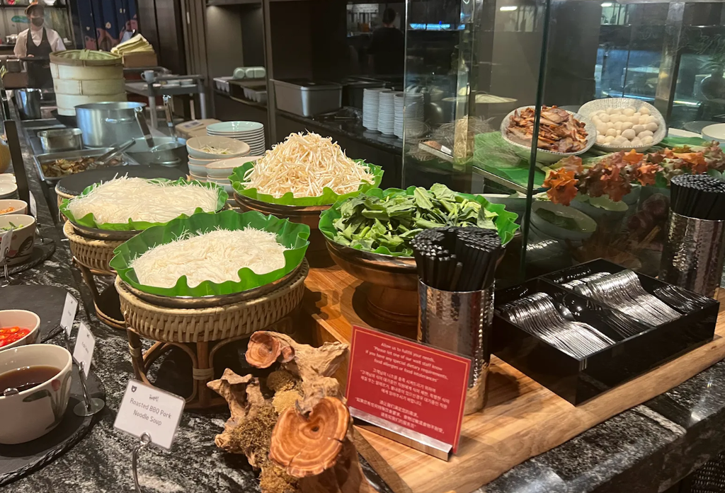 現煮湯麵 noodle station